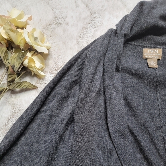 Fenn Wright Manson 100% Italian Merino Wool Charcoal Gray Cardigan Sweater Sz XL - Picture 6 of 12